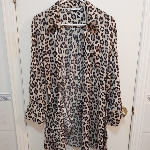 Zara Beige and Brown Animal Print Wrap Dress Size Small (S) - Picture 5 of 6